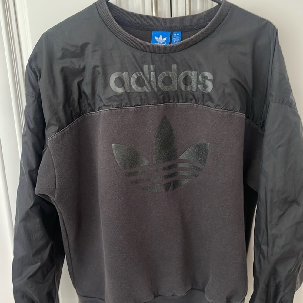 adidas Black Pullover Sweatshirt with Trefoil Logo